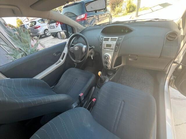Toyota Yaris 1.3 3 porte