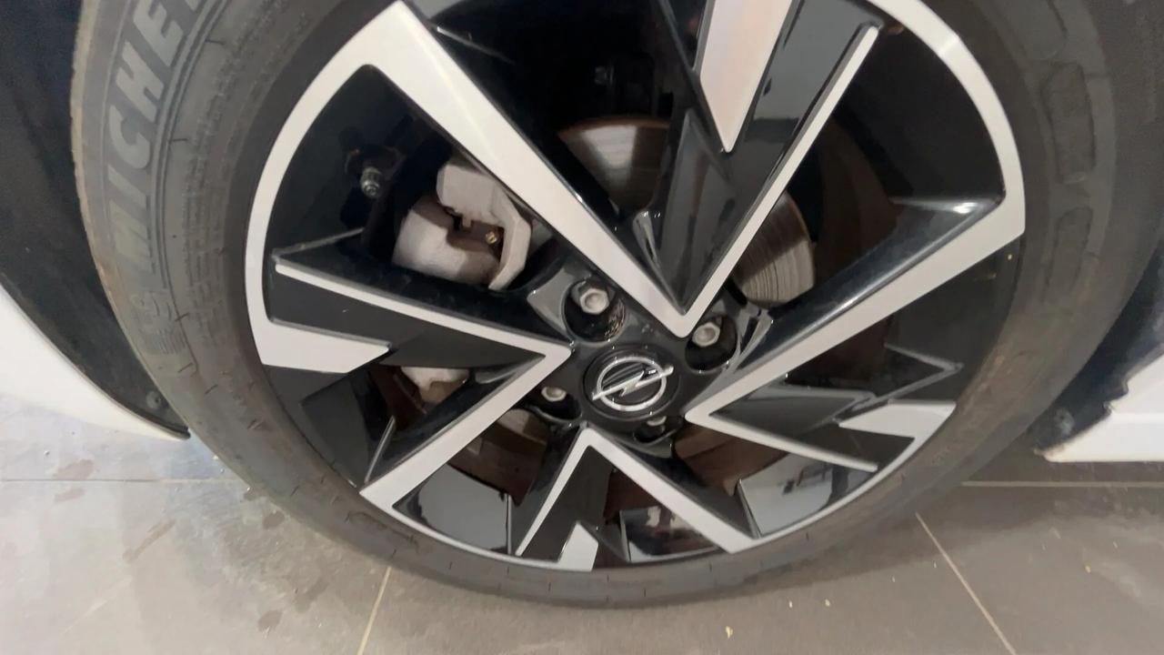 Opel Corsa Hybrid 110 CV aut. GS