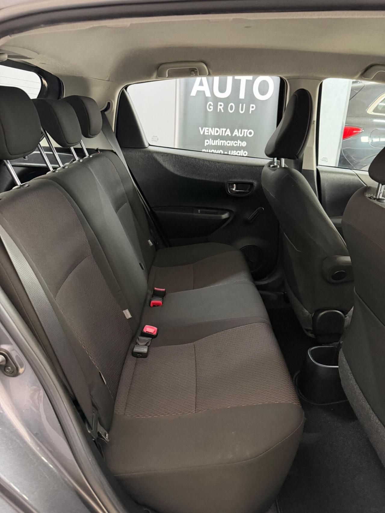 Toyota Yaris 1.4 D-4D 5 porte Lounge