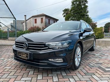 Volkswagen Passat Variant 2.0 TDI SCR CON FINANZIAMENTO