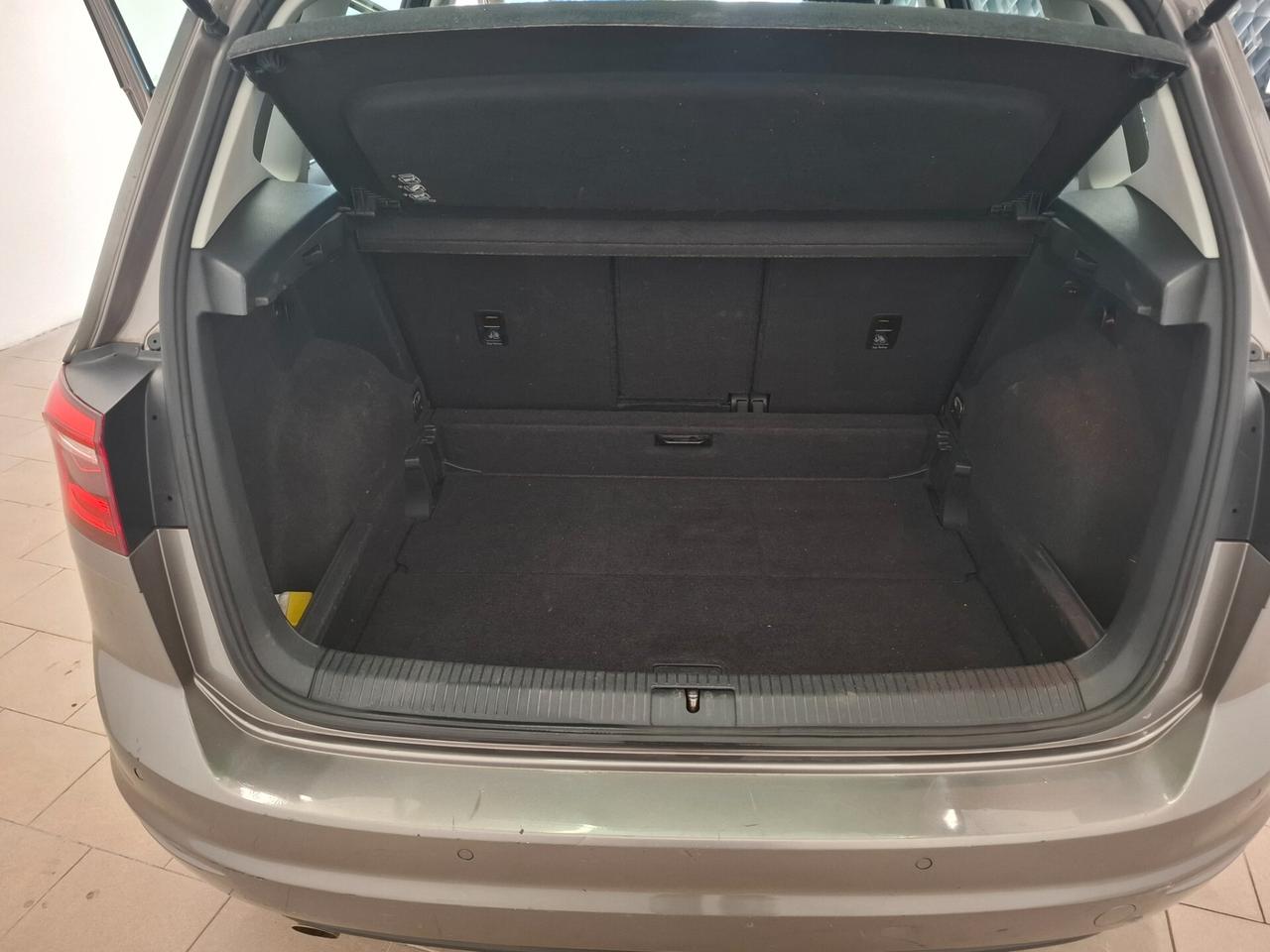 Volkswagen Golf Variant Sportsvan 1.6 TDI 110 CV DSG Executive BlueMotion Tech.