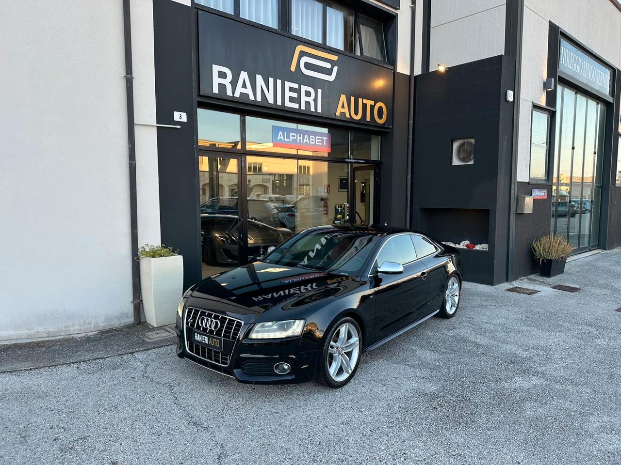 Audi A5 S5 4.2 V8 quattro