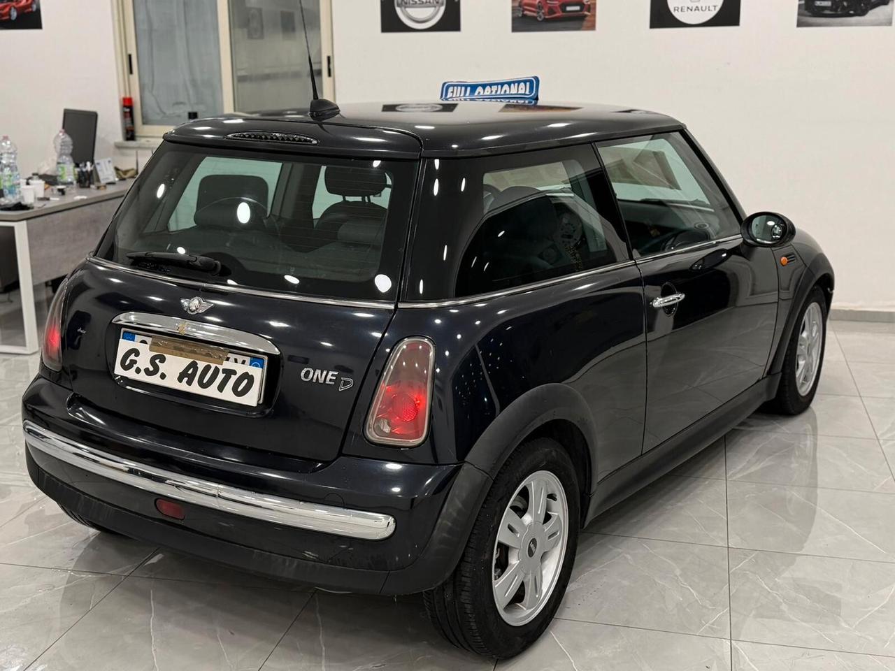 Mini Cooper One D Diesel Full Optional