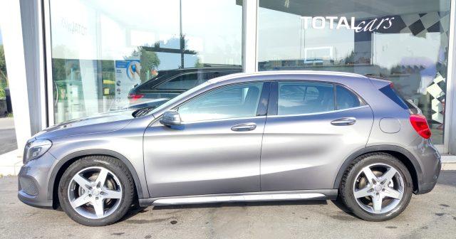 MERCEDES-BENZ GLA 200 d Automatic Premium AMG-LINE