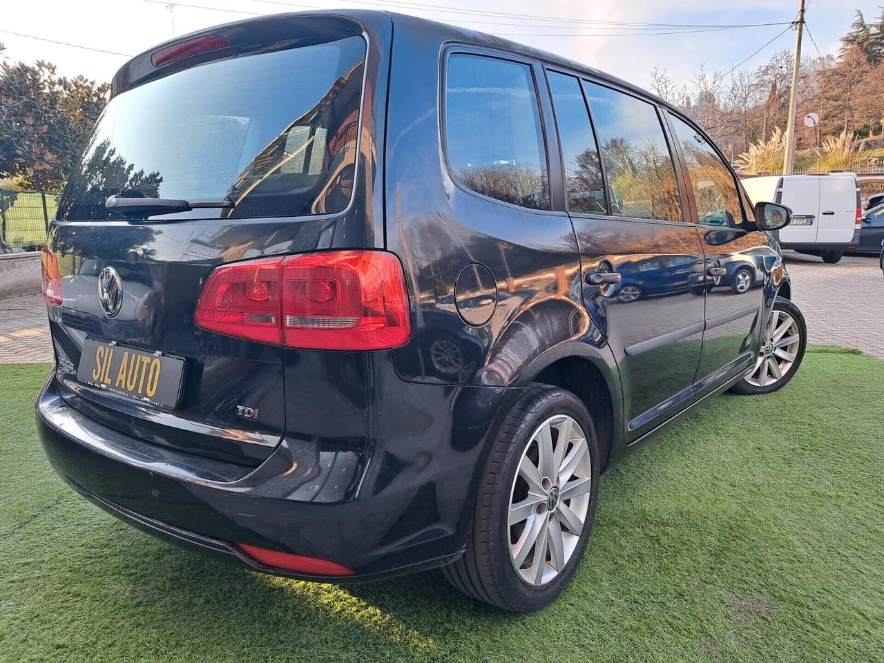 Volkswagen Touran 7 posti / 1.6 /105 cv