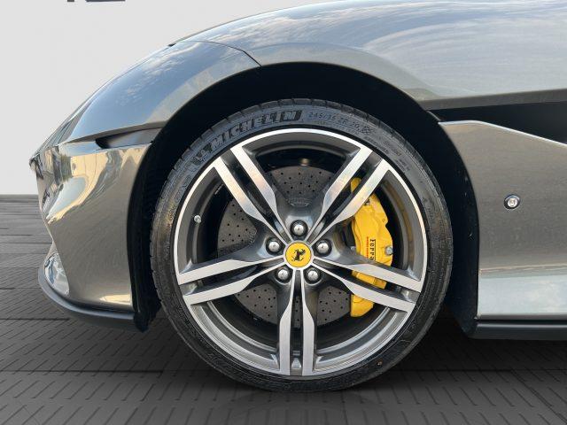 FERRARI Portofino Portofino M
