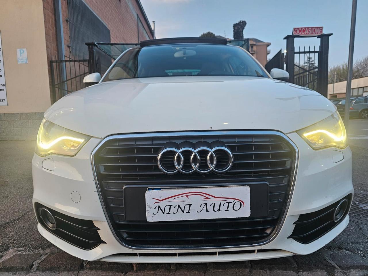 Audi A1 1.6 TDI 90cv Ambition*Tetto*Bi-Xeno*Led*Euro5*Neop