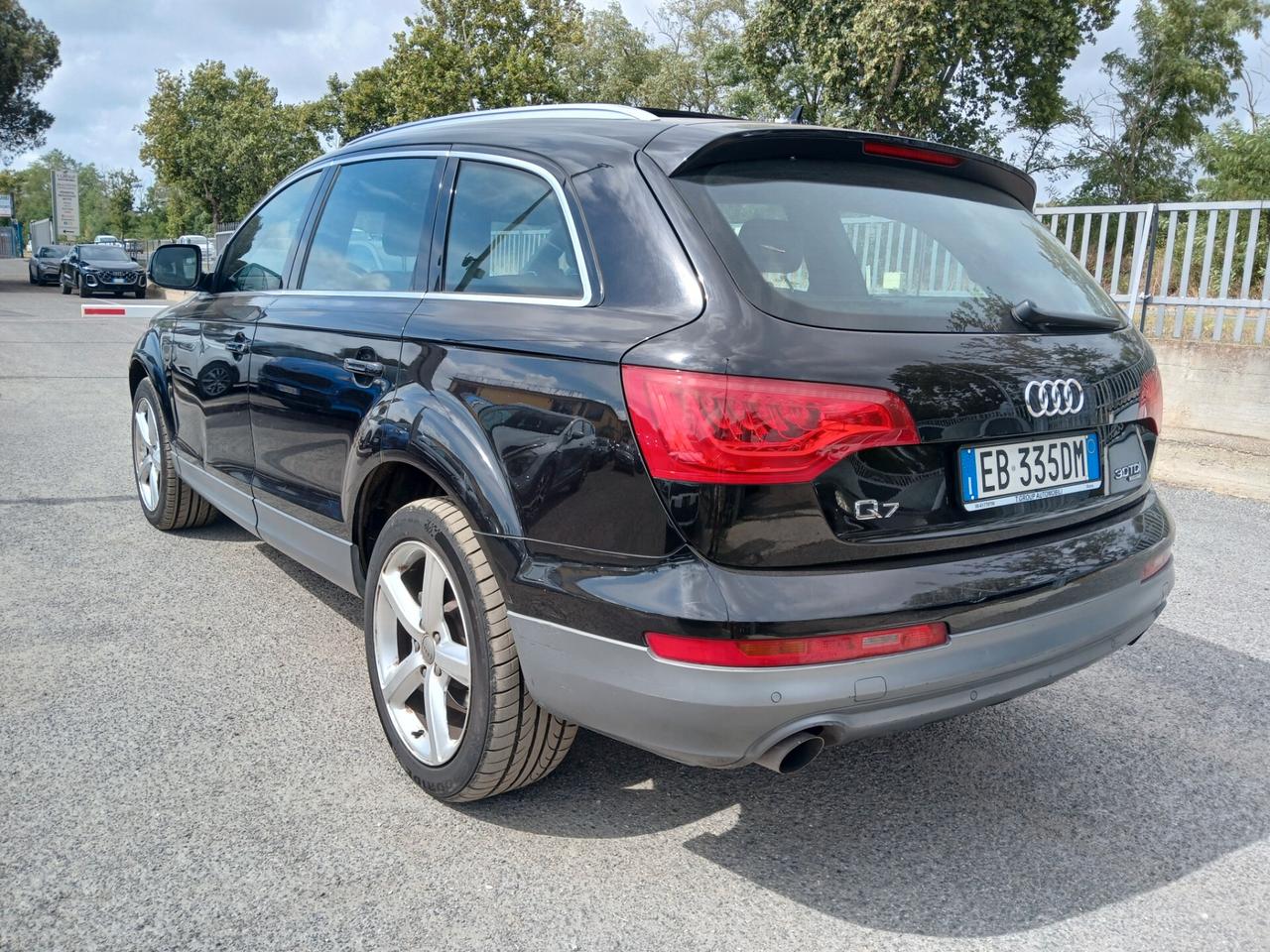 Audi Q7 3.0 TDI 240 CV clean diesel quattro tip. Advanced Plus