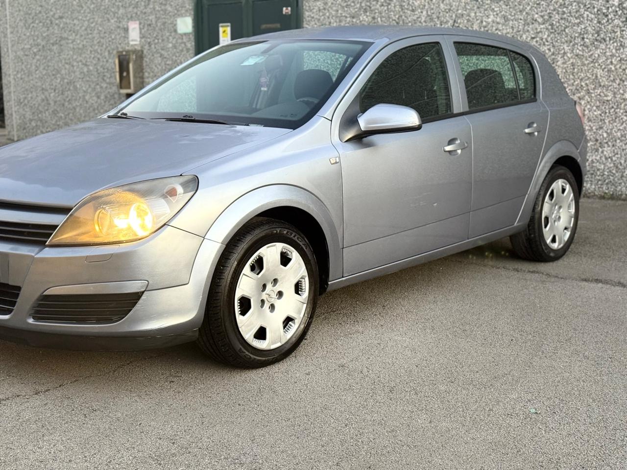 Opel Astra 1.7 CDTI 101CV 5 porte Cosmo