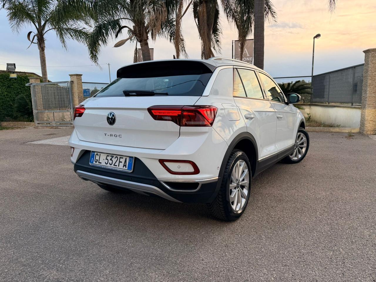 Volkswagen T-Roc 2.0 TDI SCR Style Virtual/Led