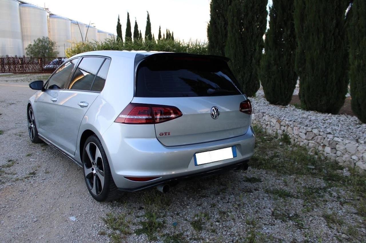 Volkswagen Golf GTI Golf GTI 2.0 TSI DSG 5p. BlueMotion Technology