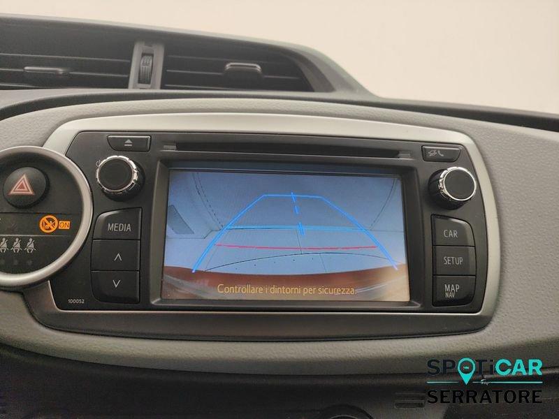 Toyota Yaris III 5p 1.5h Lounge