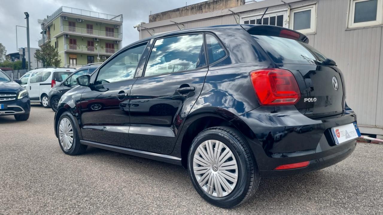 Volkswagen Polo 1.4 TDI 5p. Business-75CV-55-KW-