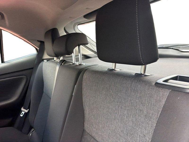 Toyota Yaris Cross 1.5h Active fwd 116cv e-cvt