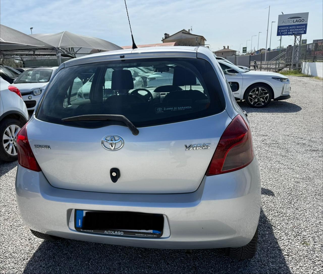 Toyota Yaris 1.0 5 porte Now