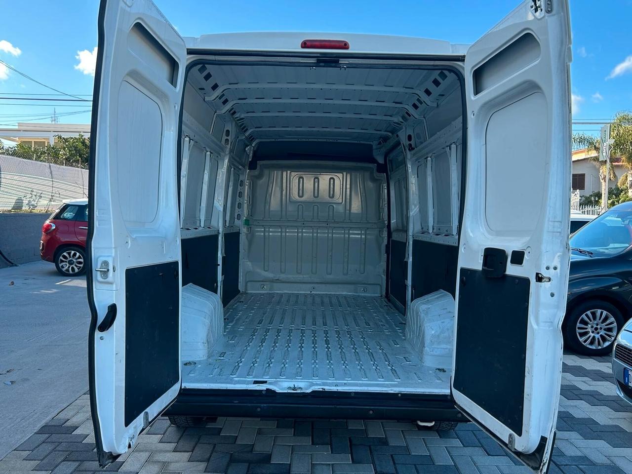 Peugeot Boxer 2.2 Diesel 140 cv - L3 H2