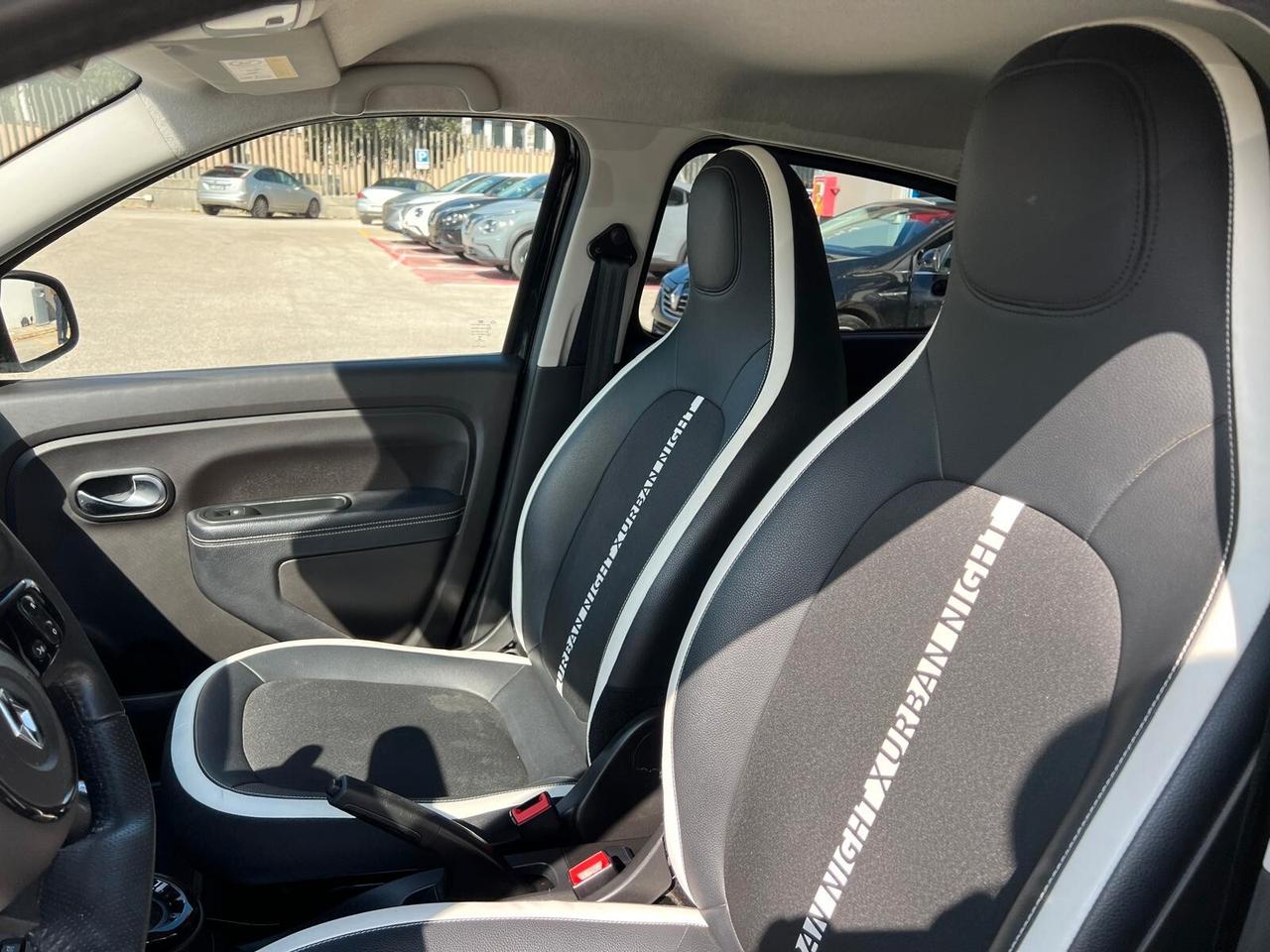 Renault Twingo Electric Urban Night