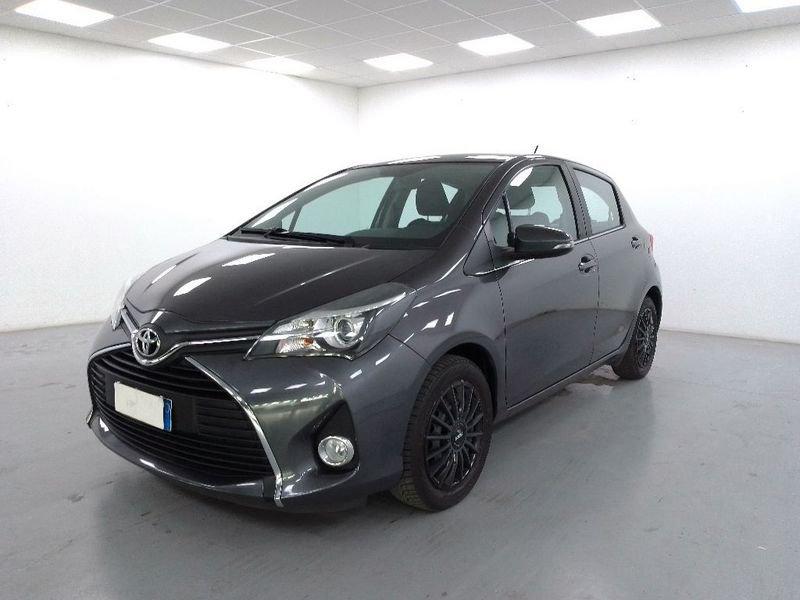 Toyota Yaris 1.0 Lounge 5p my16