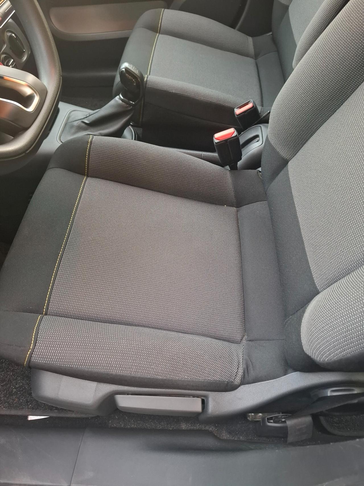 Citroen C3 PureTech 82 GPL Feel