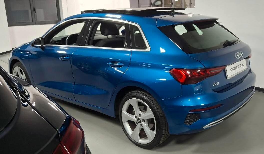 Audi A3 SPB 35 TFSI S tronic line edition tetto panoramico