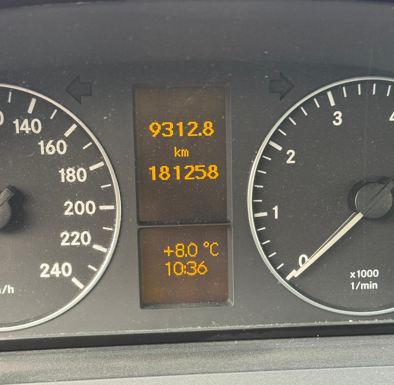 Mercedes-benz A 160 BlueEFFICIENCY Special Edition Sport