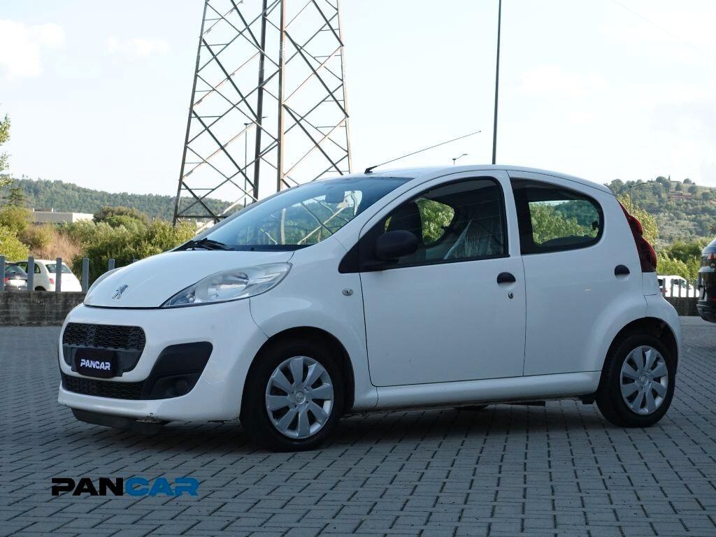 Peugeot 107 1.0 68CV 5p. Active Neopatentati