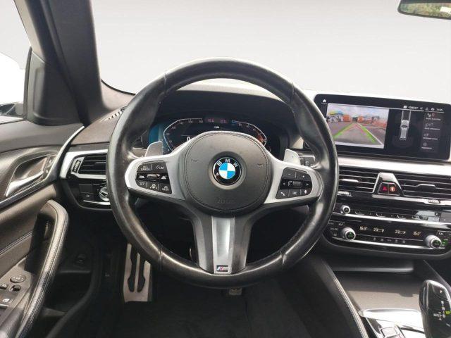 BMW 520 d 48V xDrive Touring Msport