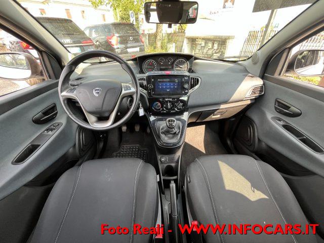 LANCIA Ypsilon 1.0 FireFly 5 porte S&S Hybrid Gold PROMO !!