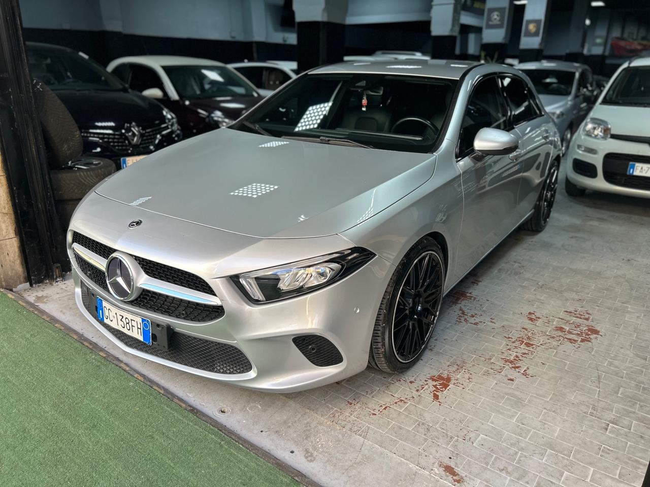 Mercedes-benz A 180 A 180 d Automatic Business Extra