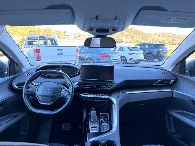 PEUGEOT 3008 130cv EAT8 ALLURE IVA ESPOSTA LEGGE 104