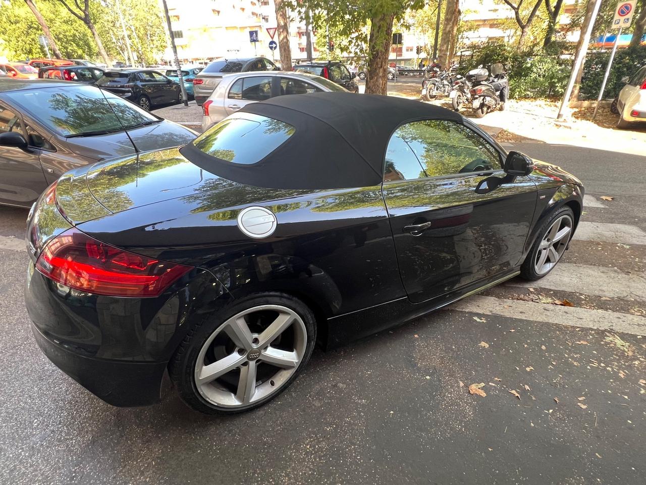 Audi TT Roadster 1.8 TFSI S-LINE PELLE