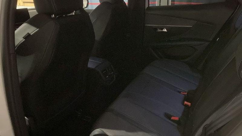 Peugeot 3008 3008 Hybrid 225 e-EAT8 Allure Pack