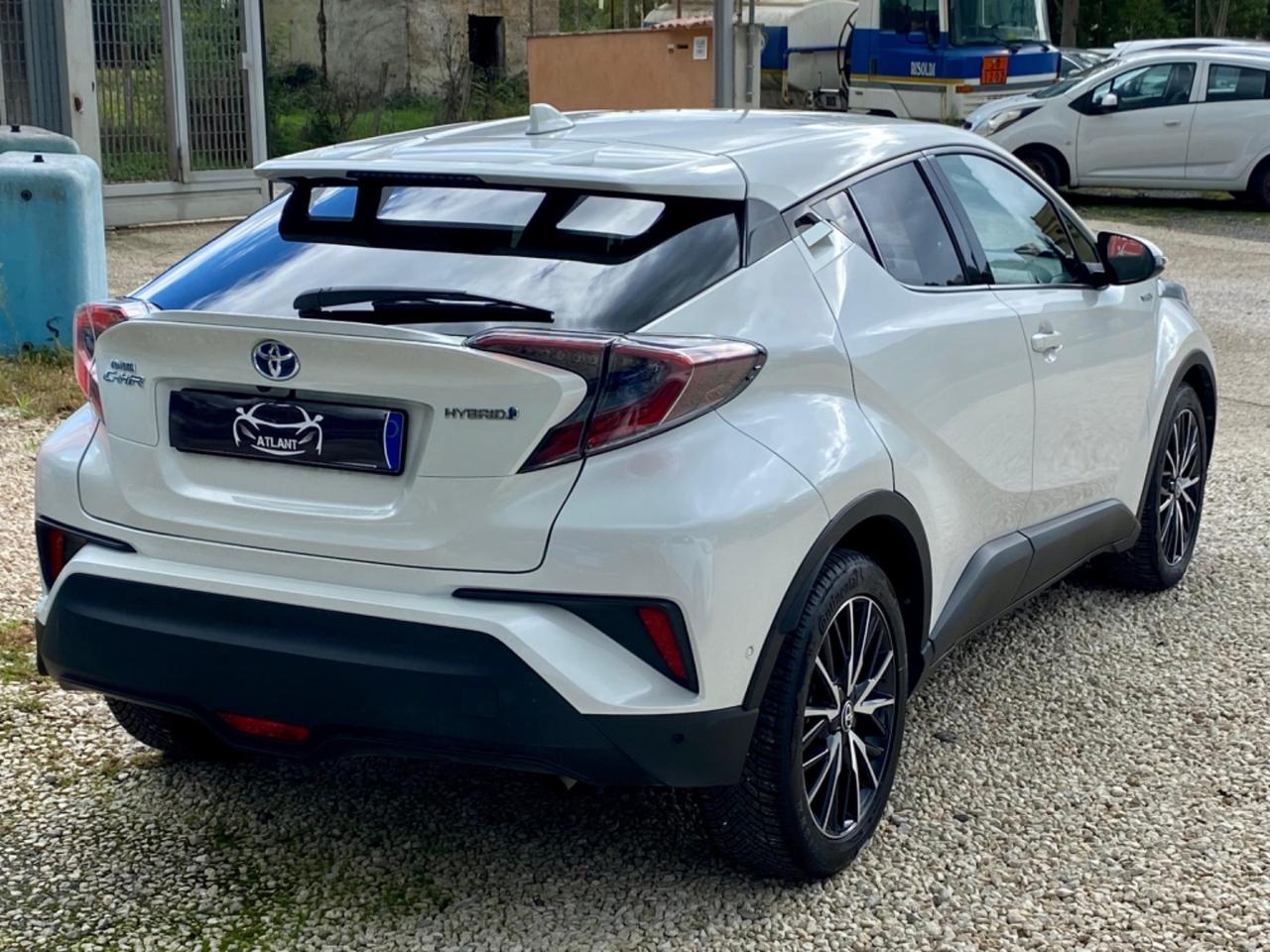 Toyota C-HR 1.8 Hybrid E-CVT Lounge