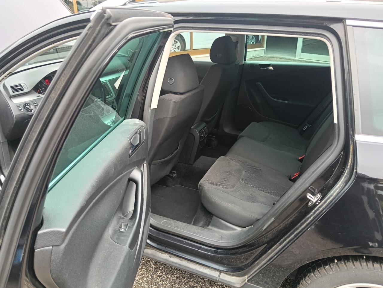 Volkswagen Passat 1.9 TDI/105CV Var. Trendline