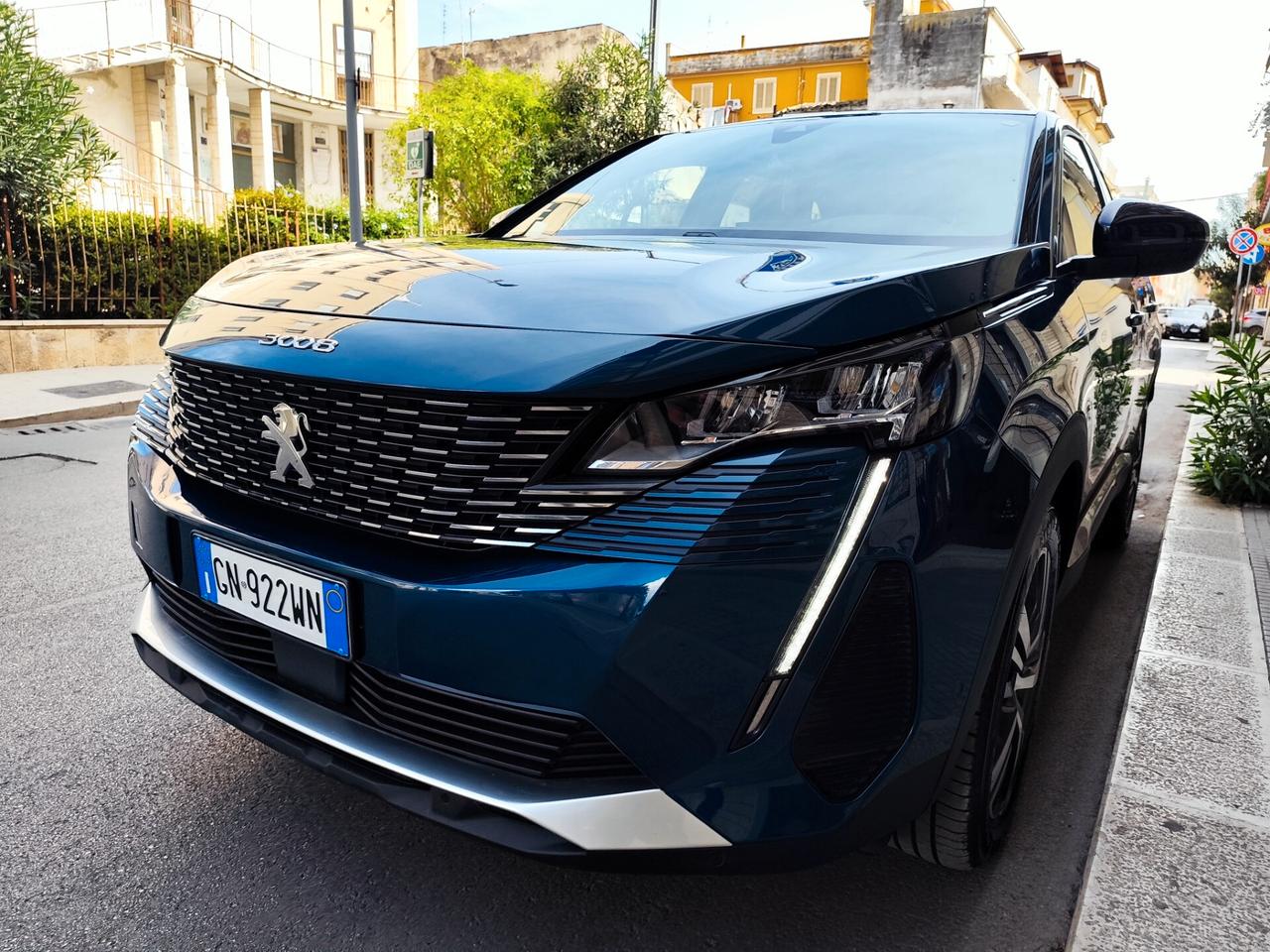 Peugeot 3008 1.5 BlueHDi 130CV ALLURE AUTOMATICA