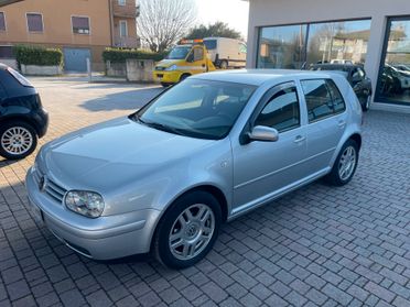 Volkswagen Golf 1.6 16V cat 5 porte Highline