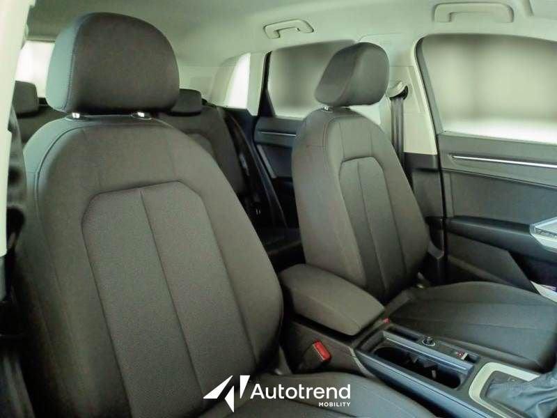 Audi Q3 35 TDI 150 CV S Tronic Automatica S Line Edition