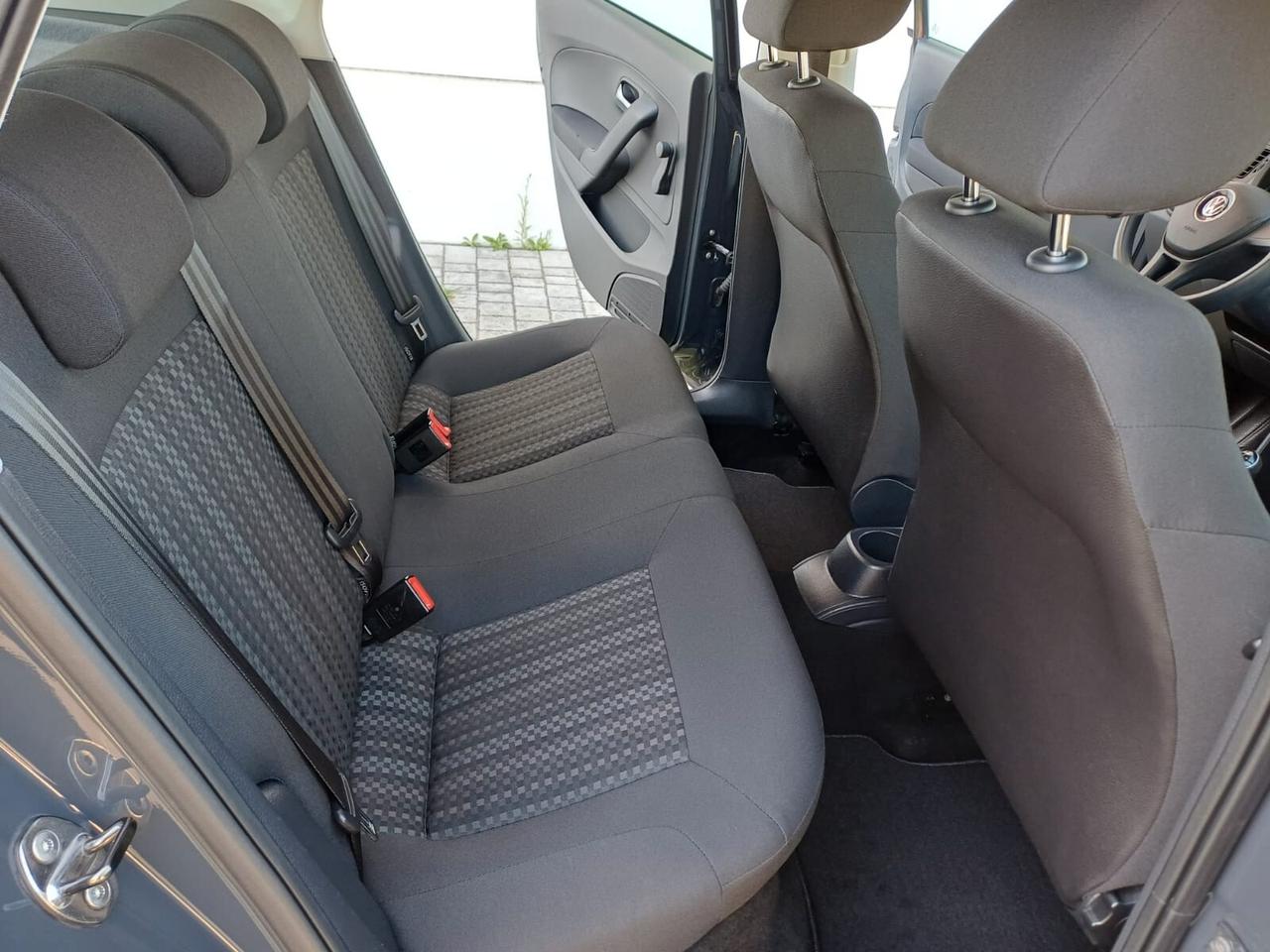 Volkswagen Polo 1.0 MPI 60 cv 5 porte Trendline