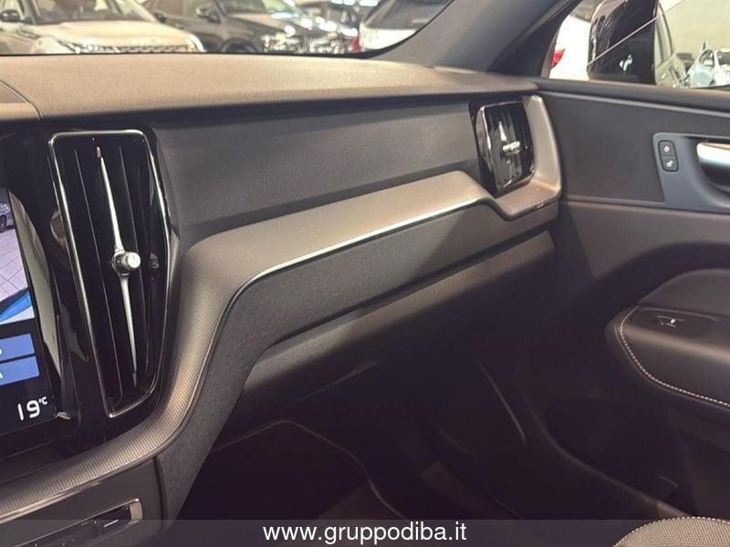 Volvo XC60 II 2018 Diesel 2.0 b4 Business Plus awd geartronic my20