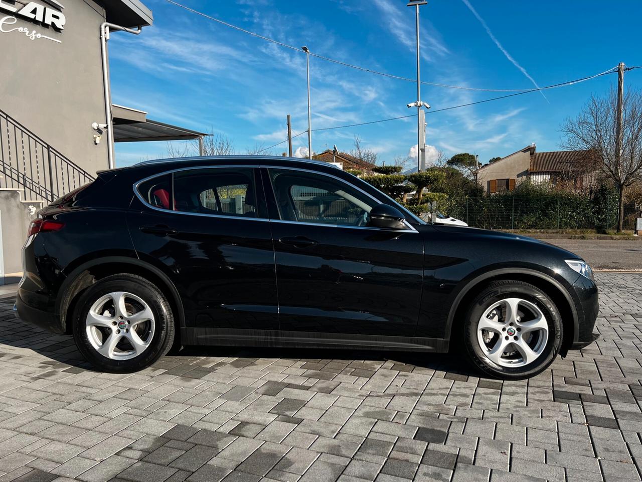 Alfa Romeo Stelvio 2.2 Turbodiesel 190 CV AT8 RWD Executive - UNIPRO