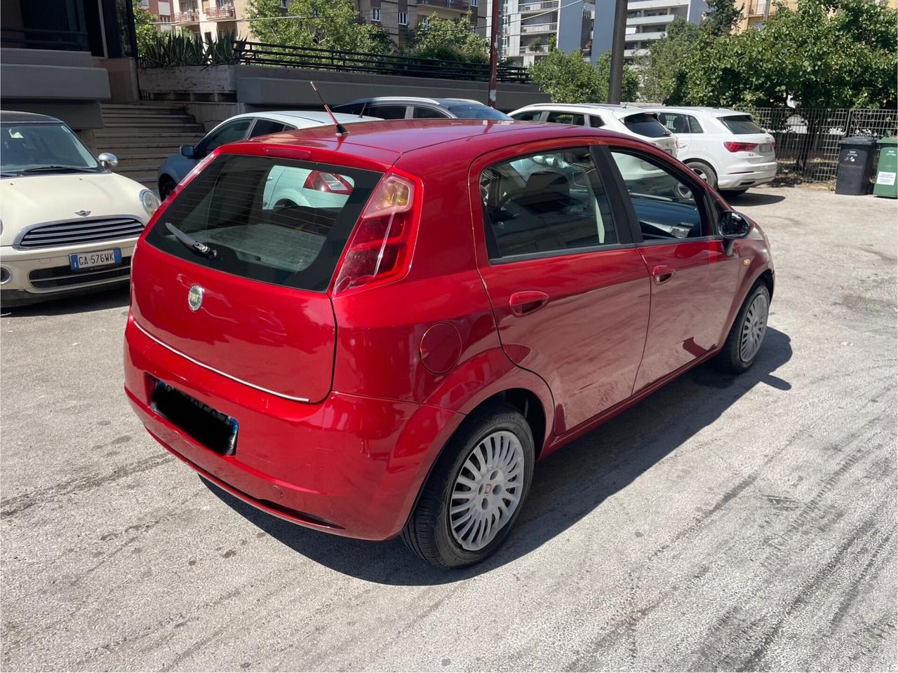 Fiat Grande Punto Grande Punto 1.3 MJT 75 CV 5 porte Dynamic