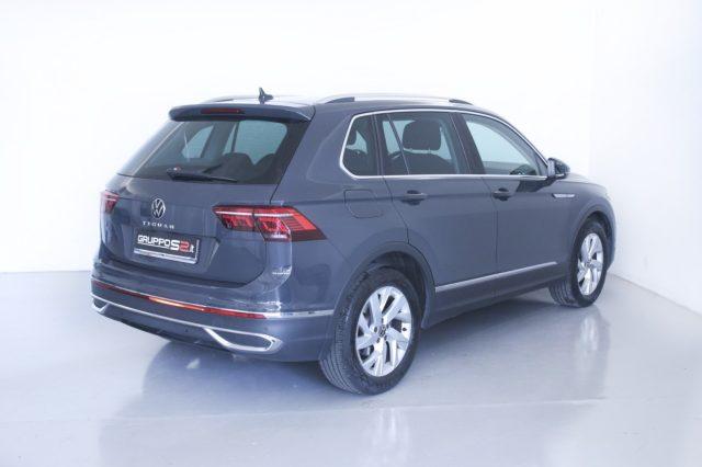 VOLKSWAGEN Tiguan 2.0 TDI 150 CV SCR DSG Elegance Fari IQ LED Matrix