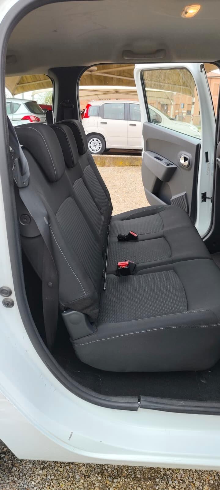 Dacia Lodgy 1.6 100CV Start&Stop GPL 7 posti Lauréate