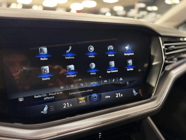 VOLKSWAGEN Touareg 3.0 V6 TDI 286 CV SCR ELEGANCE *UNIPROP*TETTO*