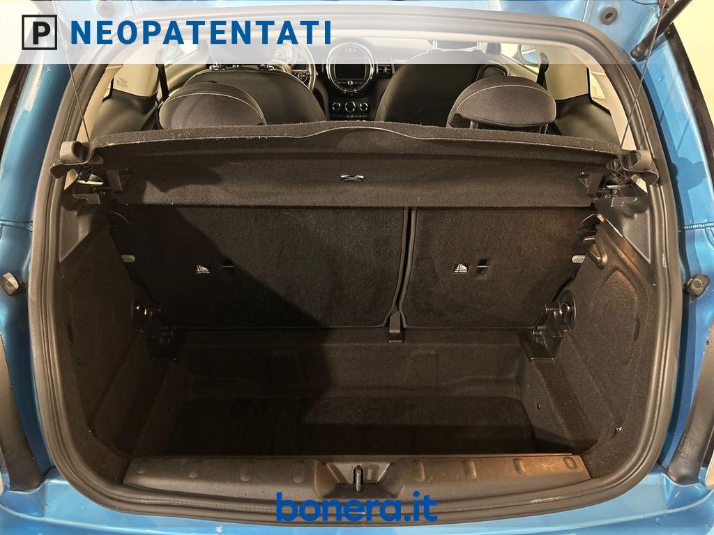 Mini Cooper D 1.5 TwinPower Turbo Cooper D DCT