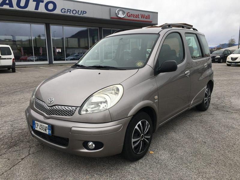 Toyota Yaris Verso 1.3i 16V cat Sol X COMMERCIANTI