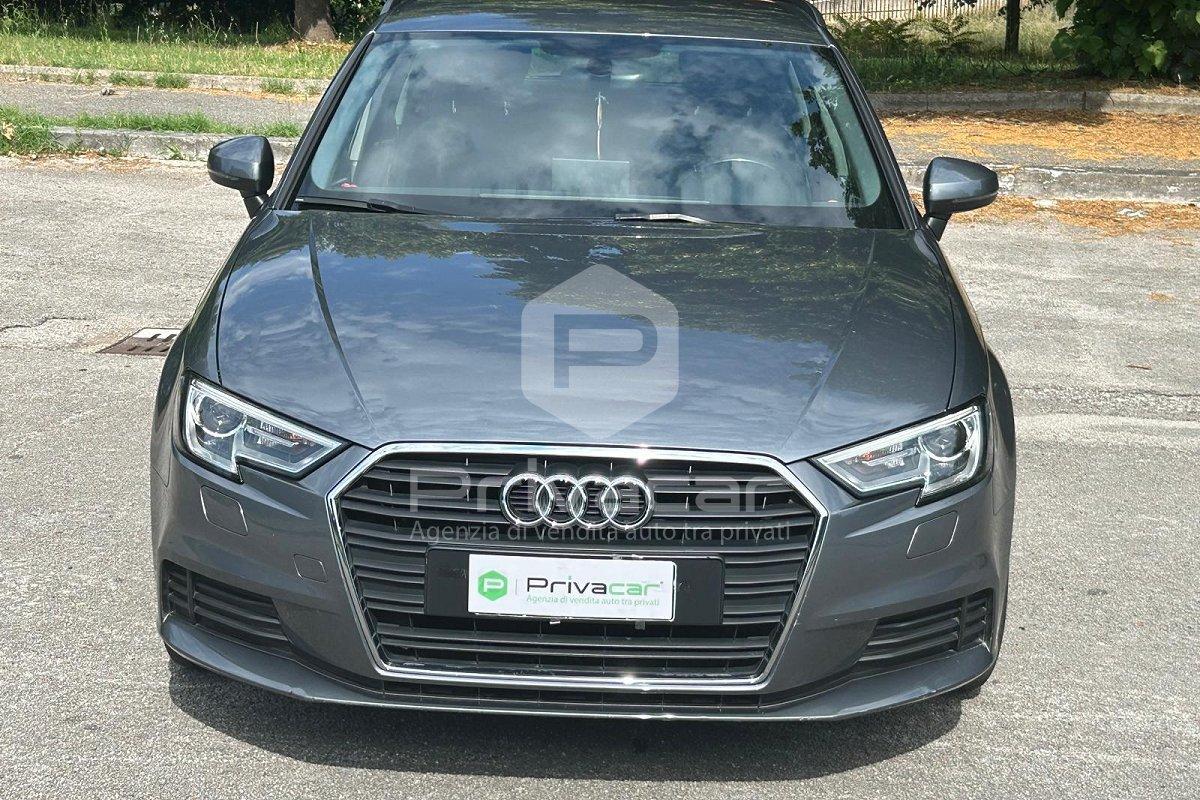 AUDI A3 1.6 TDI 116 CV S tronic Business