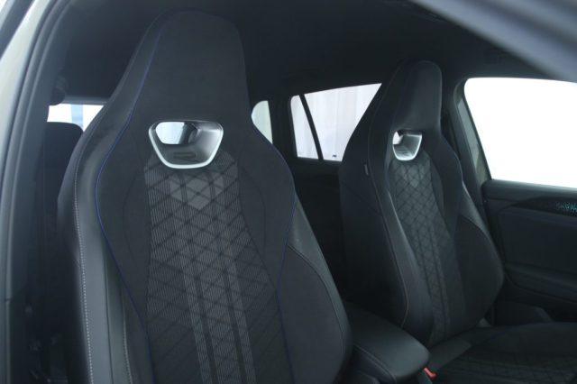 VOLKSWAGEN Tiguan 2.0 TDI 150 CV DSG R-Line IQ.light LED performance