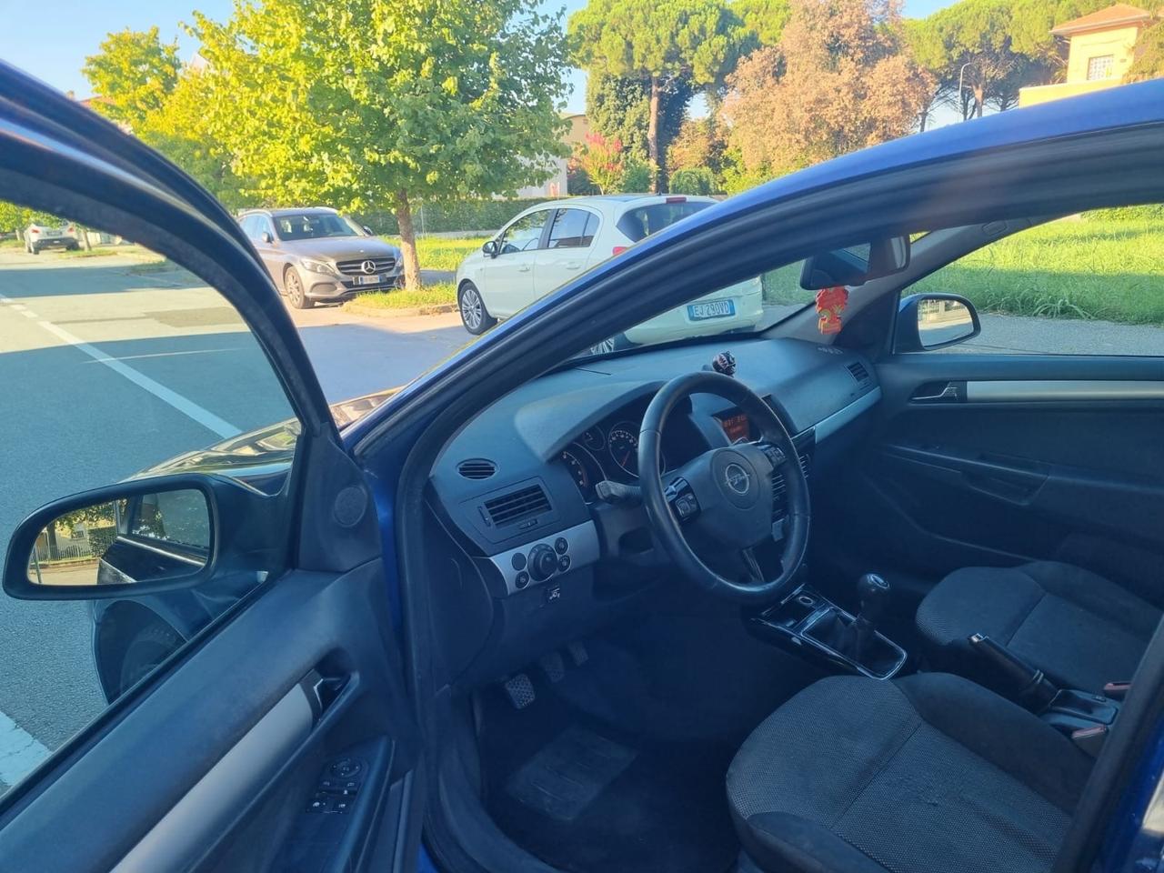 Opel Astra 1.6 16V GPL-TECH Station Wagon Edition