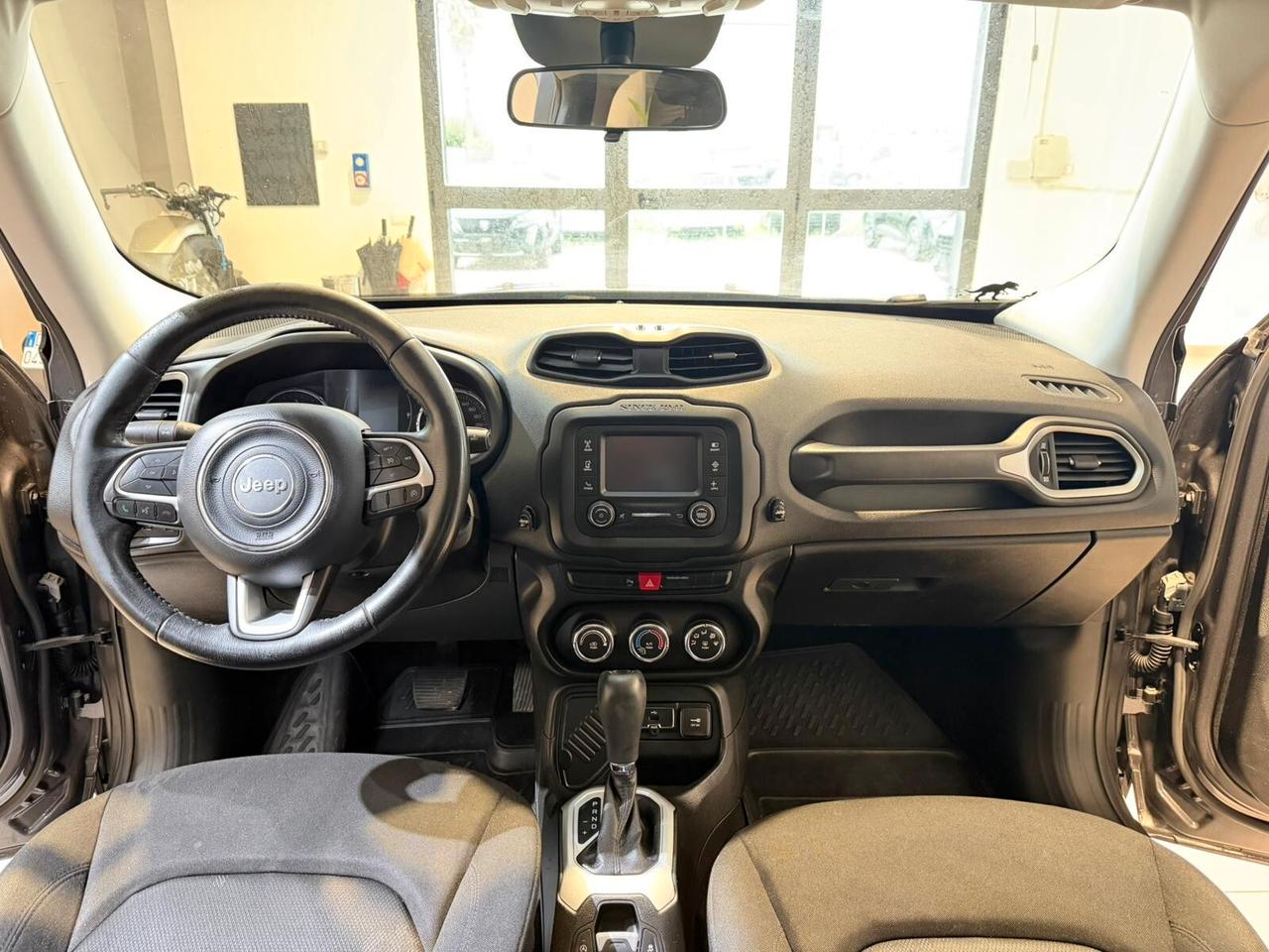 Jeep Renegade 1.6 Mjt DDCT 120 CV Business